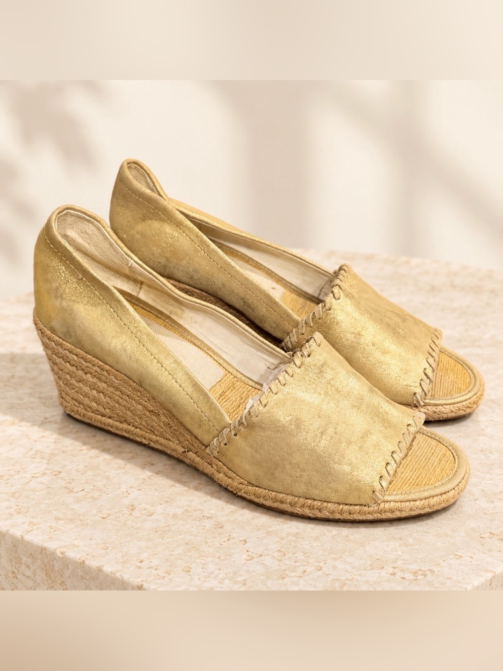 Jack Rogers Gold leather Espadrille Wedge Sandals size 8